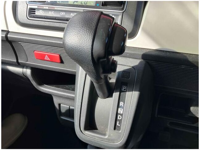 すぐにご来店頂けない場合や遠方にお住まいの方、車両状態の詳細が知りたい方はお気軽にご連絡下さい♪