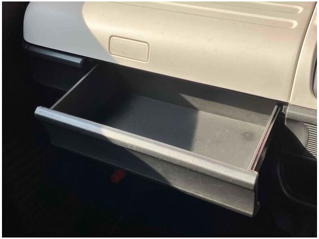 すぐにご来店頂けない場合や遠方にお住まいの方、車両状態の詳細が知りたい方はお気軽にご連絡下さい♪