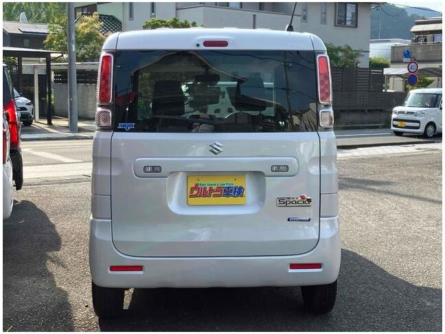 すぐにご来店頂けない場合や遠方にお住まいの方、車両状態の詳細が知りたい方はお気軽にご連絡下さい♪