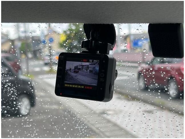 すぐにご来店頂けない場合や遠方にお住まいの方、車両状態の詳細が知りたい方はお気軽にご連絡下さい♪