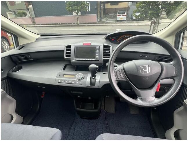 すぐにご来店頂けない場合や遠方にお住まいの方、車両状態の詳細が知りたい方はお気軽にご連絡下さい♪