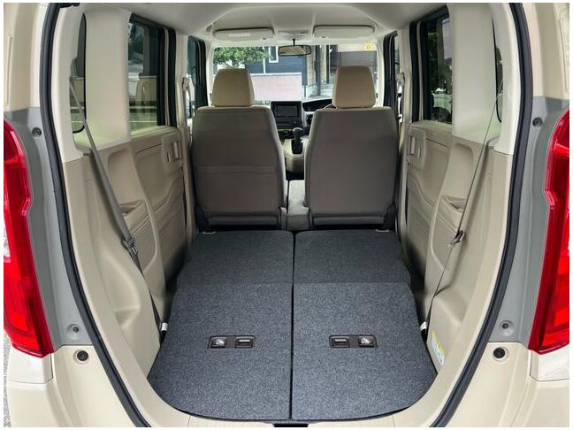 すぐにご来店頂けない場合や遠方にお住まいの方、車両状態の詳細が知りたい方はお気軽にご連絡下さい♪