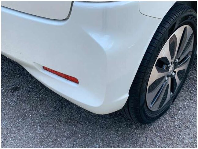 【友達追加の方法(1)】LINEで「@022kjiaj」を検索して友達追加できます。