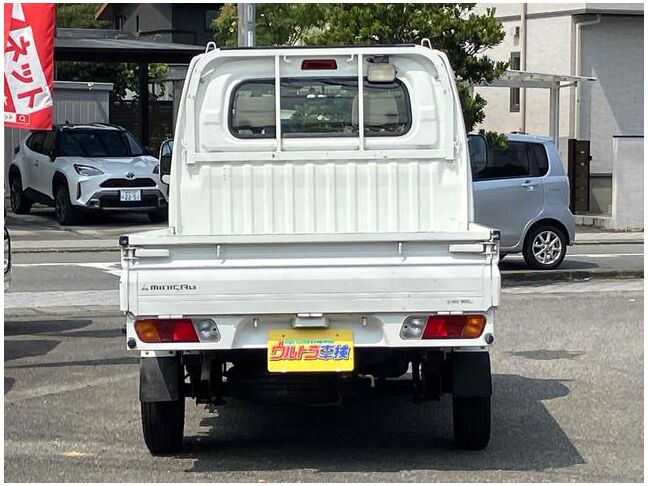 すぐにご来店頂けない場合や遠方にお住まいの方、車両状態の詳細が知りたい方はお気軽にご連絡下さい♪