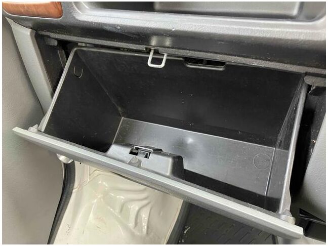 当店のお車をご覧いただきましてありがとうございます。お車についてのご質問やお見積りのご依頼、ご購入にあたってのご相談などお気軽にお問い合わせ下さい！