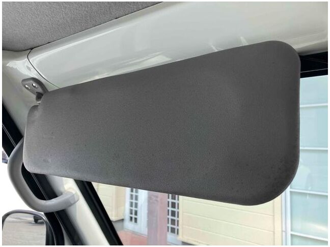 当店のお車をご覧いただきましてありがとうございます。お車についてのご質問やお見積りのご依頼、ご購入にあたってのご相談などお気軽にお問い合わせ下さい！