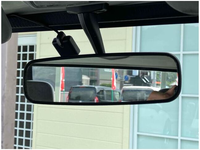 すぐにご来店頂けない場合や遠方にお住まいの方、車両状態の詳細が知りたい方はお気軽にご連絡下さい♪