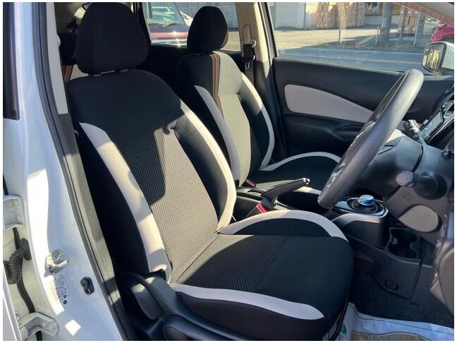 当店のお車をご覧いただきましてありがとうございます。お車についてのご質問やお見積りのご依頼、ご購入にあたってのご相談などお気軽にお問い合わせ下さい！