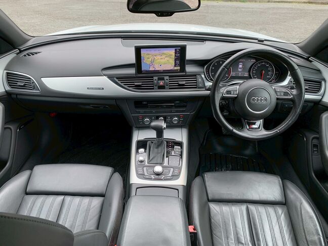 【仮審査】公式LINEにご登録いただきましたら、仮審査の資料をお送りいたします。まずは、LINE ID　@391tycnaを友達追加してください。