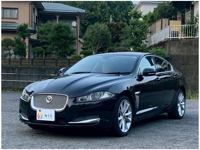 【お車探し】お客様のご要望に応じて、仕入れのプロがお客様と一緒にお車をお探しさせて頂くサービスを展開しております。