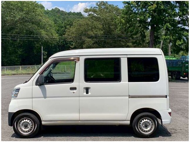 【買取・下取り】当社は他のお店で購入した時でも買取いたします。買取下取り金額は他の買い取りセンターで出た最終金額を提示してください。現金を持って引き取り致します。