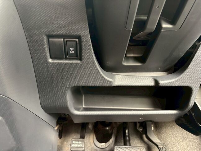 自社ローン専門店。お客様に合わせたローンをご提案いたします。他社で断られた方も大歓迎です。