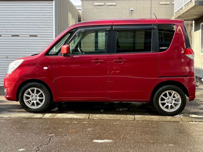 当店では、お急ぎのお客様に無料でレンタカーをお貸出ししております。ご契約後、即日引渡しOKです。