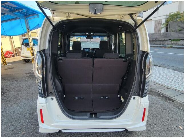 当店のお車をご覧いただきましてありがとうございます。お車についてのご質問やお見積りのご依頼、ご購入にあたってのご相談などお気軽にお問い合わせ下さい！