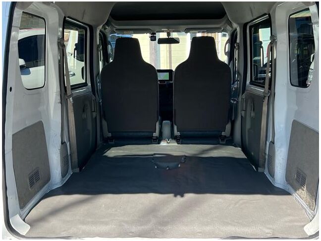 すぐにご来店頂けない場合や遠方にお住まいの方、車両状態の詳細が知りたい方はお気軽にご連絡下さい♪