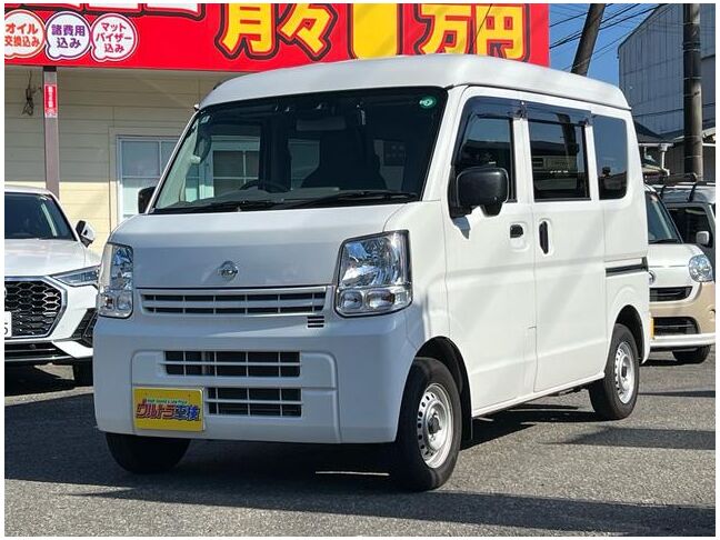 すぐにご来店頂けない場合や遠方にお住まいの方、車両状態の詳細が知りたい方はお気軽にご連絡下さい♪