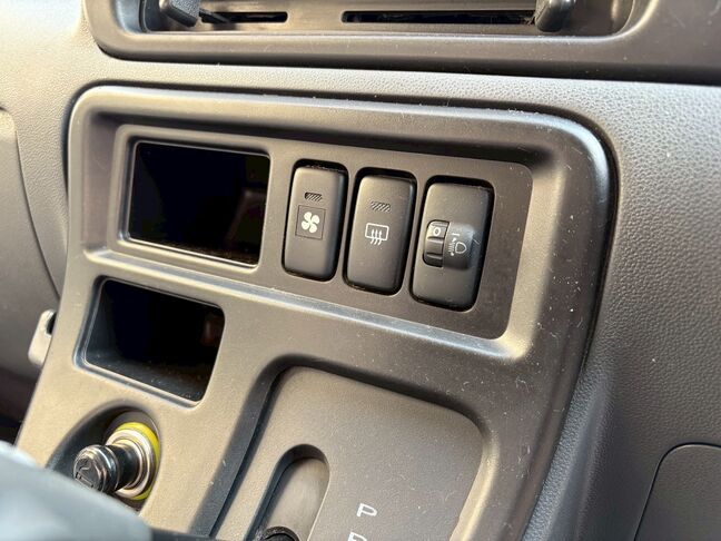 経済的な格安カーは不況の世の中の救世主です。