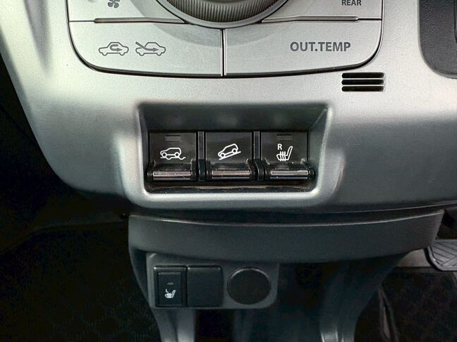 車検、板金、オイル交換等何でもご相談下さい。