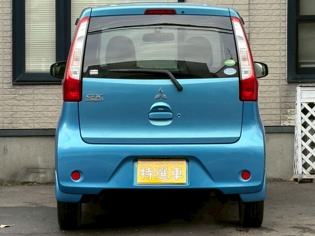 地方（市外・道外）の方は、別途陸送費用と名義変更費用、車庫証明費用が掛かります。詳しくは担当金澤まで。