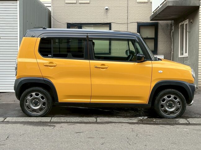 地方（市外・道外）の方は、別途陸送費用と名義変更費用、車庫証明費用が掛かります。詳しくは担当金澤まで。