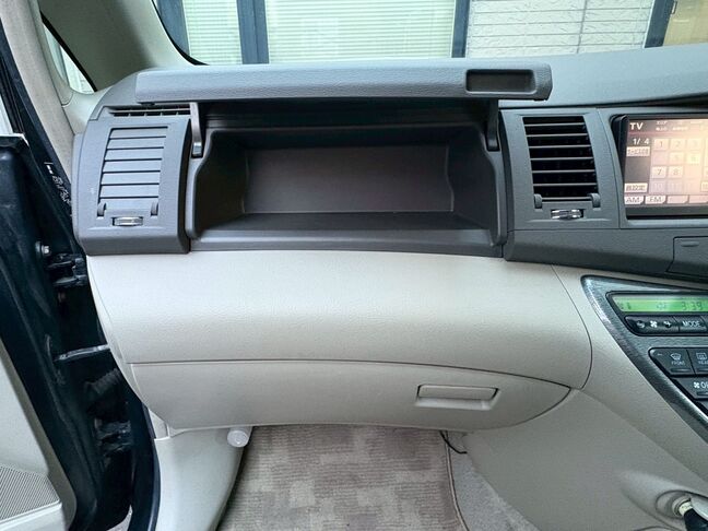 当店では、お急ぎのお客様に無料でレンタカーをお貸出ししております。ご契約後、即日引渡しOKです。