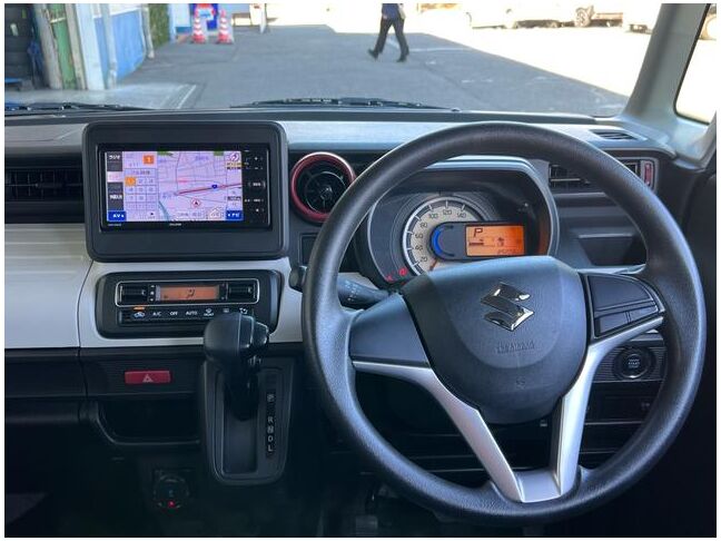 当店のお車をご覧いただきましてありがとうございます。お車についてのご質問やお見積りのご依頼、ご購入にあたってのご相談などお気軽にお問い合わせ下さい！