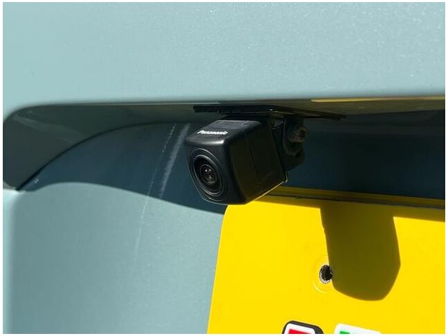 当店のお車をご覧いただきましてありがとうございます。お車についてのご質問やお見積りのご依頼、ご購入にあたってのご相談などお気軽にお問い合わせ下さい！