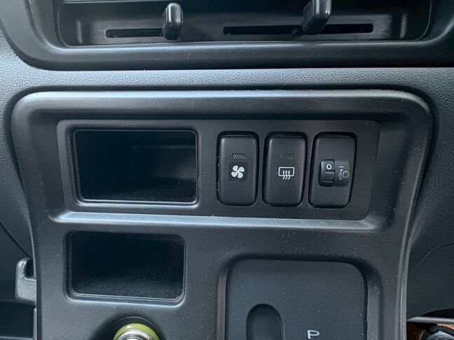 普通自動車なら、どんな状態のお車でも4万円以上でお引き受け致します。