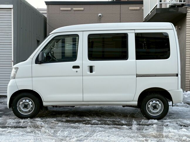 車検、板金、オイル交換等何でもご相談下さい。親切・丁寧に対応いたします。