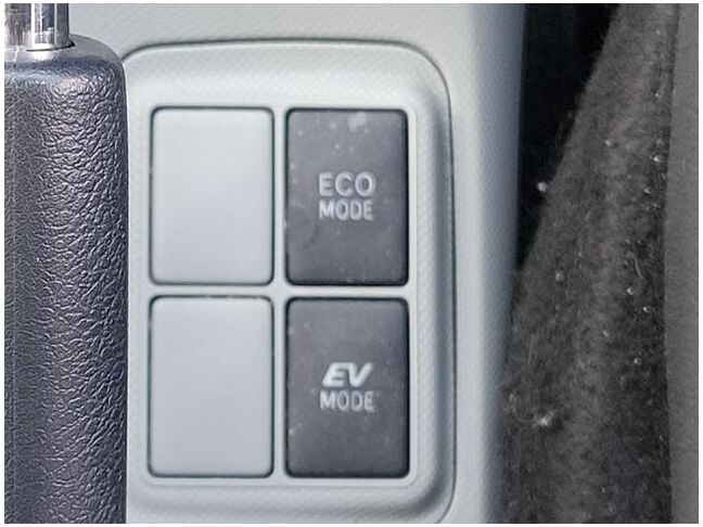 すぐにご来店頂けない場合や遠方にお住まいの方、車両状態の詳細が知りたい方はお気軽にご連絡下さい♪