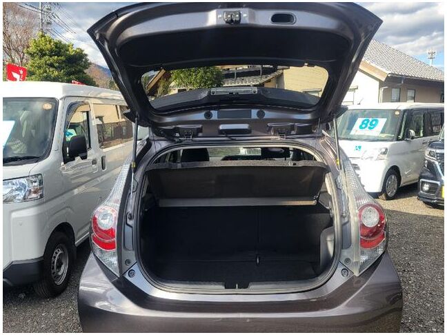 すぐにご来店頂けない場合や遠方にお住まいの方、車両状態の詳細が知りたい方はお気軽にご連絡下さい♪