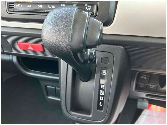 当店のお車をご覧いただきましてありがとうございます。お車についてのご質問やお見積りのご依頼、ご購入にあたってのご相談などお気軽にお問い合わせ下さい！