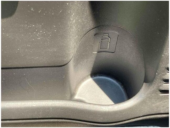 すぐにご来店頂けない場合や遠方にお住まいの方、車両状態の詳細が知りたい方はお気軽にご連絡下さい♪