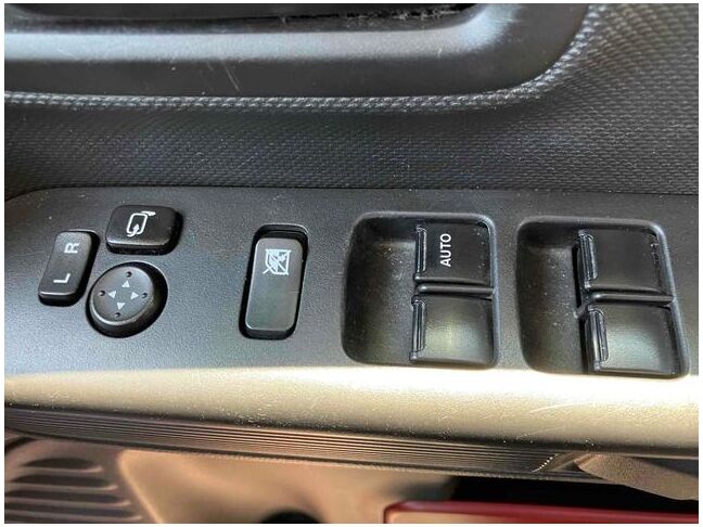 当店のお車をご覧いただきましてありがとうございます。お車についてのご質問やお見積りのご依頼、ご購入にあたってのご相談などお気軽にお問い合わせ下さい！