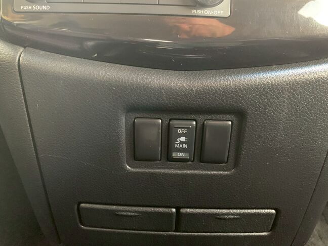 【安心】納車後のトラブルが発生しても、当社独自の保証サービスにご加入頂ければ修理ができるので、安心してお乗りいただくことができます。