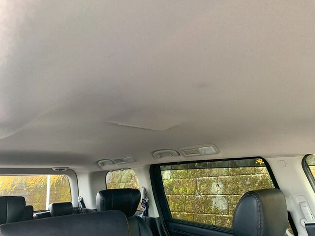 【お車探し】お客様のご要望に応じて、仕入れのプロがお客様と一緒にご希望のお車をお探しさせて頂くサービスをご提供しています。ご遠慮なくお申し出ください。