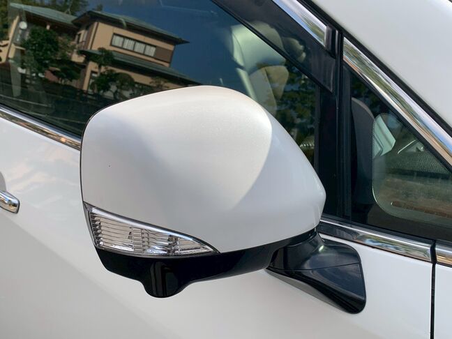 【友達追加の方法①】LINEで「@391tycna」を検索して友達追加できます。