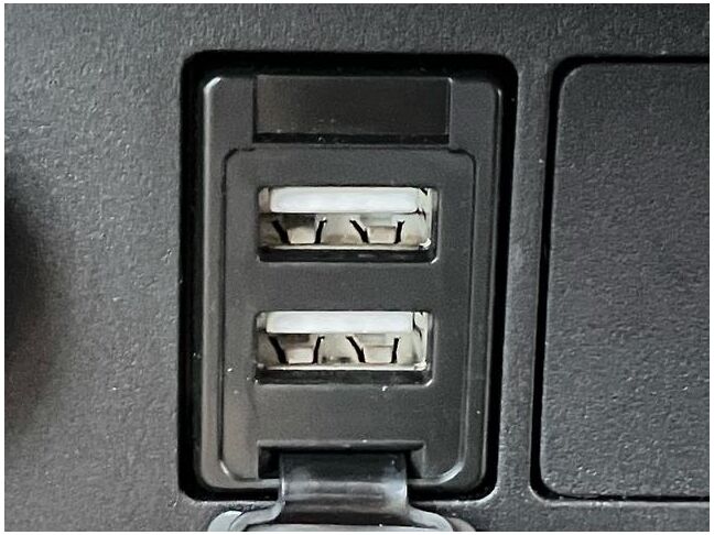 当店のお車をご覧いただきましてありがとうございます。お車についてのご質問やお見積りのご依頼、ご購入にあたってのご相談などお気軽にお問い合わせ下さい！