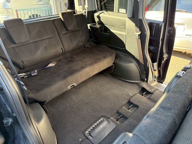 15年未満、15キロ以下のお車に関しましては1年間走行距離無制限保障をご選択いただけます。