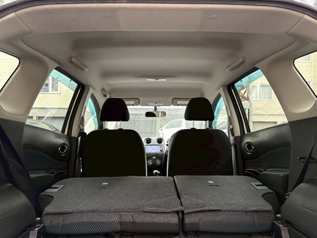 15年未満、15キロ以下のお車に関しましては1年間走行距離無制限保障をご選択いただけます。