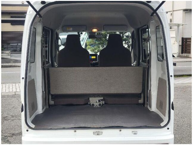 すぐにご来店頂けない場合や遠方にお住まいの方、車両状態の詳細が知りたい方はお気軽にご連絡下さい♪