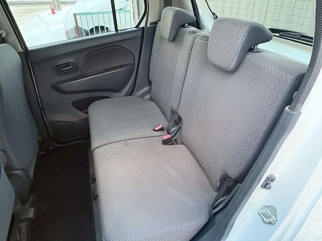 15年未満、15キロ以下のお車に関しましては1年間走行距離無制限保障をご選択いただけます。