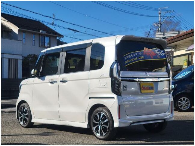 すぐにご来店頂けない場合や遠方にお住まいの方、車両状態の詳細が知りたい方はお気軽にご連絡下さい♪