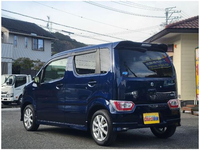 すぐにご来店頂けない場合や遠方にお住まいの方、車両状態の詳細が知りたい方はお気軽にご連絡下さい♪ すぐにご来店頂けない場合や遠方にお住まいの方、車両状態の詳細が知りたい方はお気軽にご連絡下さい♪