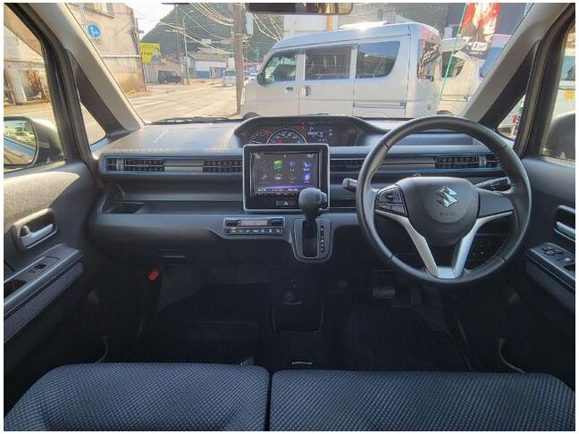 当店のお車をご覧いただきましてありがとうございます。お車についてのご質問やお見積りのご依頼、ご購入にあたってのご相談などお気軽にお問い合わせ下さい! 当店のお車をご覧いただきましてありがとうございます。お車についてのご質問やお見積りのご依頼、ご購入にあたってのご相談などお気軽にお問い合わせ下さい!