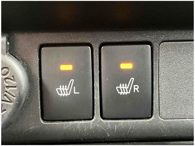 すぐにご来店頂けない場合や遠方にお住まいの方、車両状態の詳細が知りたい方はお気軽にご連絡下さい♪