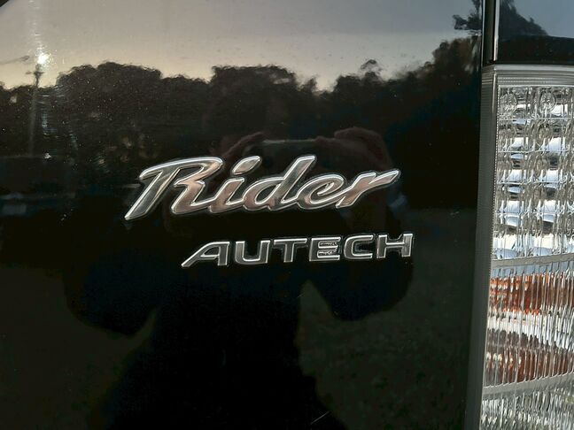 オーテックバッジが付いております