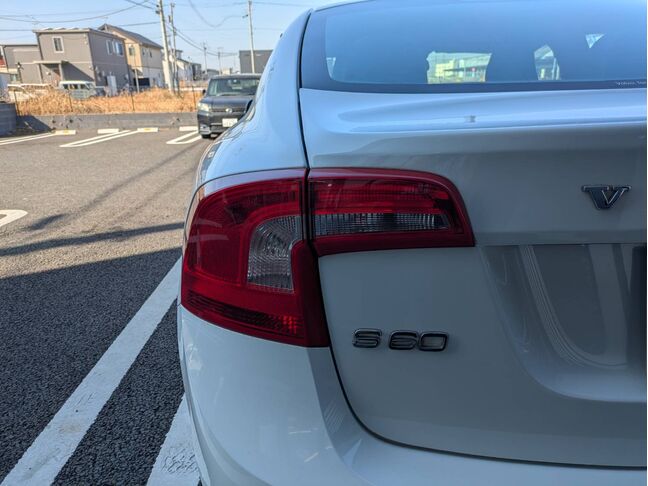 自社ローンや信用回復ローンに対応しております。審査が通らなかった方や不安のある方も、状況に応じて無理のないプランをご提案いたします。お気軽にご相談ください。