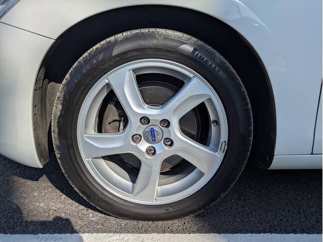 自社ローンや信用回復ローンに対応しております。審査が通らなかった方や不安のある方も、状況に応じて無理のないプランをご提案いたします。お気軽にご相談ください。