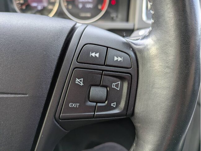 自社ローンや信用回復ローンに対応しております。審査が通らなかった方や不安のある方も、状況に応じて無理のないプランをご提案いたします。お気軽にご相談ください。